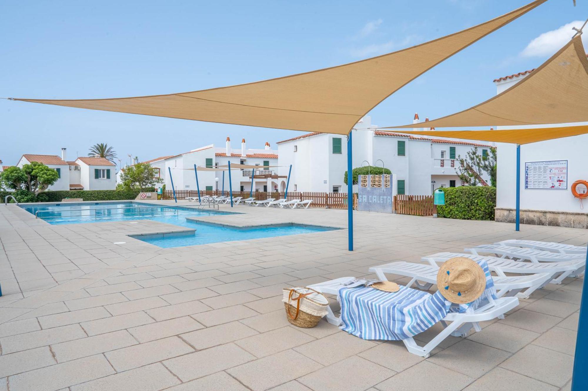 Apartamentos Sa Caleta Ngoại thất bức ảnh