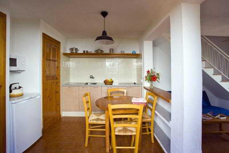 Apartamentos Sa Caleta Ngoại thất bức ảnh